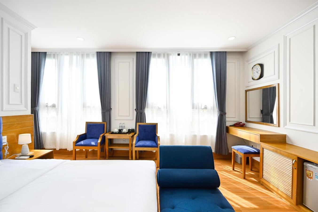 Vivian Airport Hotel Saigon Ho Chi Minh-stad Buitenkant foto