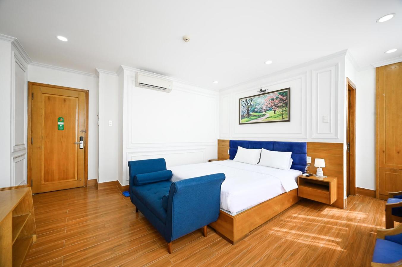 Vivian Airport Hotel Saigon Ho Chi Minh-stad Buitenkant foto