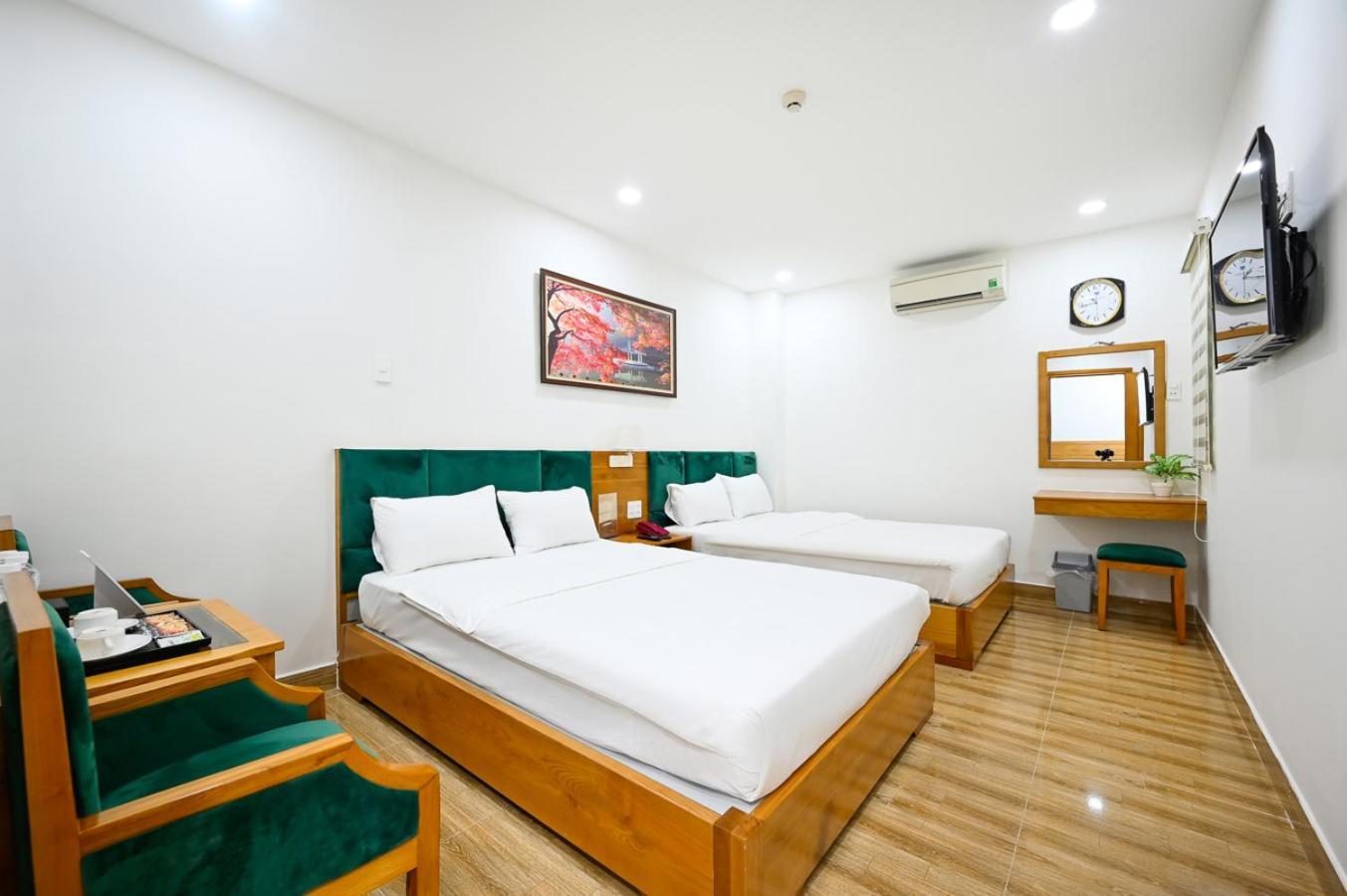 Vivian Airport Hotel Saigon Ho Chi Minh-stad Buitenkant foto