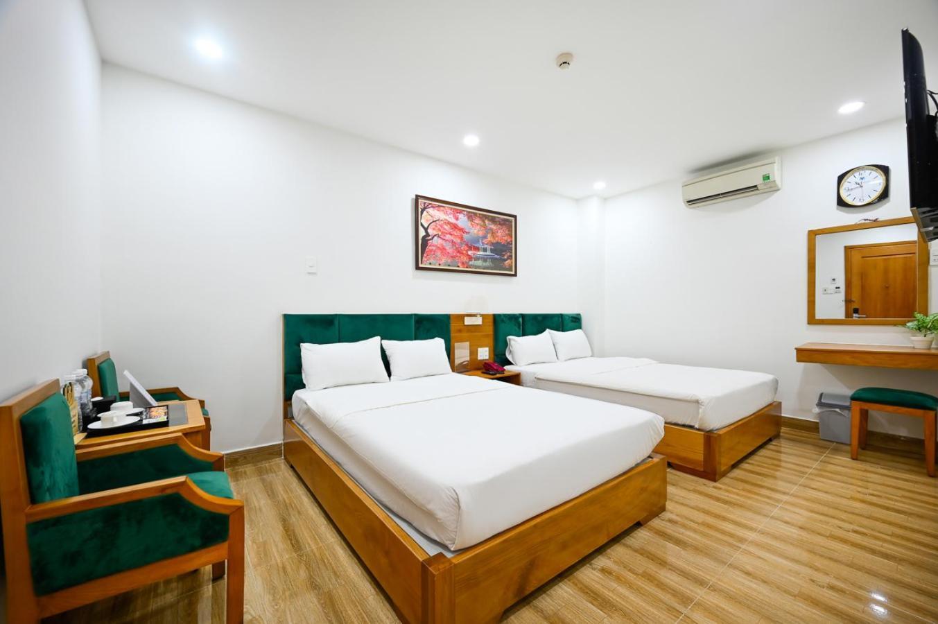 Vivian Airport Hotel Saigon Ho Chi Minh-stad Buitenkant foto