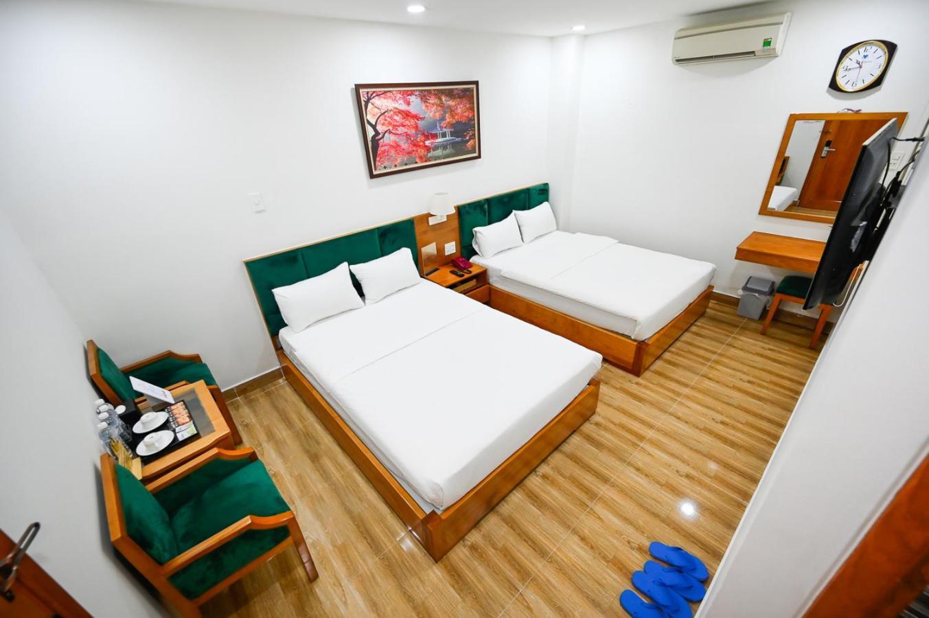 Vivian Airport Hotel Saigon Ho Chi Minh-stad Buitenkant foto