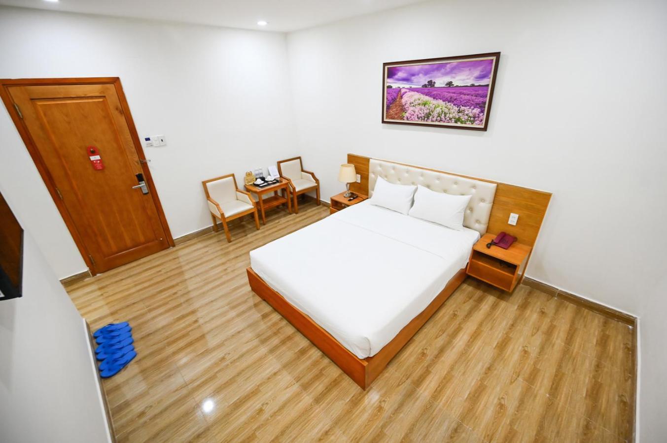 Vivian Airport Hotel Saigon Ho Chi Minh-stad Buitenkant foto