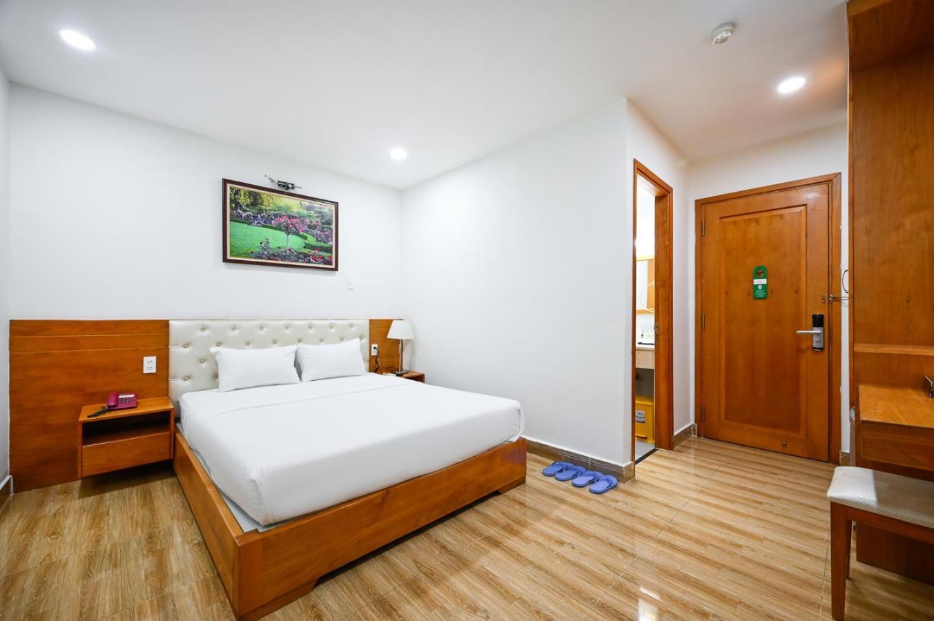 Vivian Airport Hotel Saigon Ho Chi Minh-stad Buitenkant foto